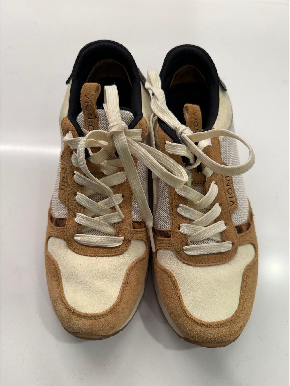 Vionic Monarch Leather Trim Sneakers Size 6 - Picture 3 of 8
